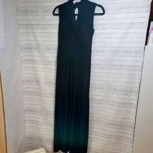 WHITE HOUSE BLACK MARKET SLEEVELESS V NECK BLACK MAXI DRESS, SZ 0